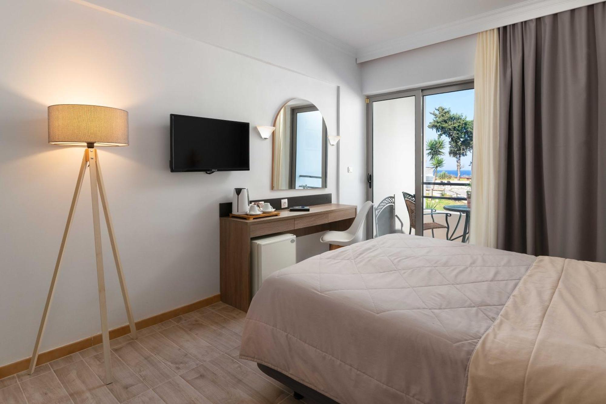 Virginia Family Resort Kallithea  Bagian luar foto